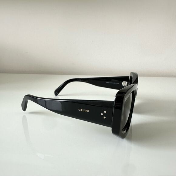 NEW!!! Celine Sunglasses CL40277I 01A Authentic Retail 480$ - Picture 4 of 8